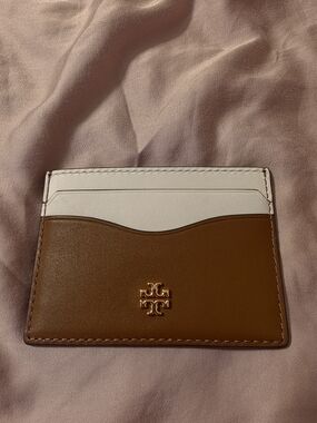 Tory Burch Two-Tone Leather Card Holder in Brown & Cream
